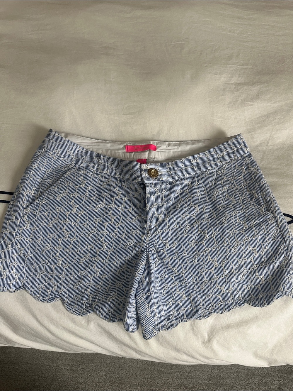 Lilly Pulitzer Light Blue Patterned Scallop Hem Shorts